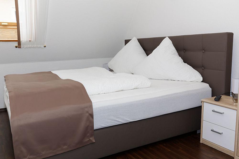 Hotel Huettl - Garni Worms Dış mekan fotoğraf